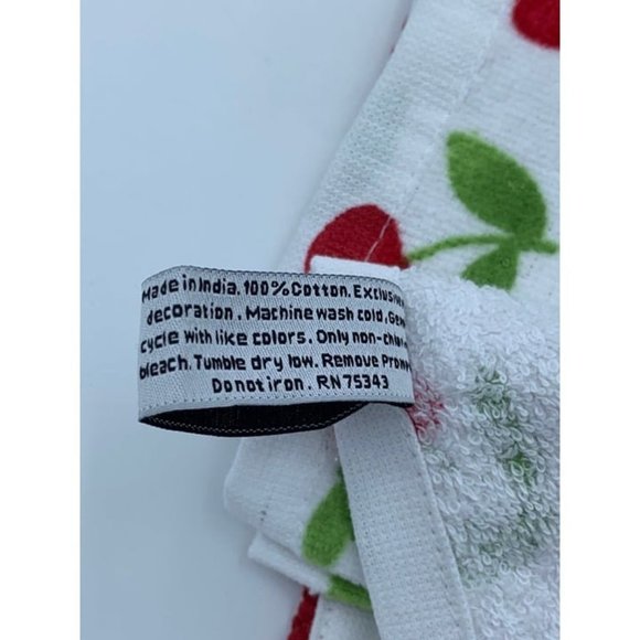 Cupcakes and Cashmere Cherry Kitchen Hand Towels Set of 2 Towels - Picture 5 of 7